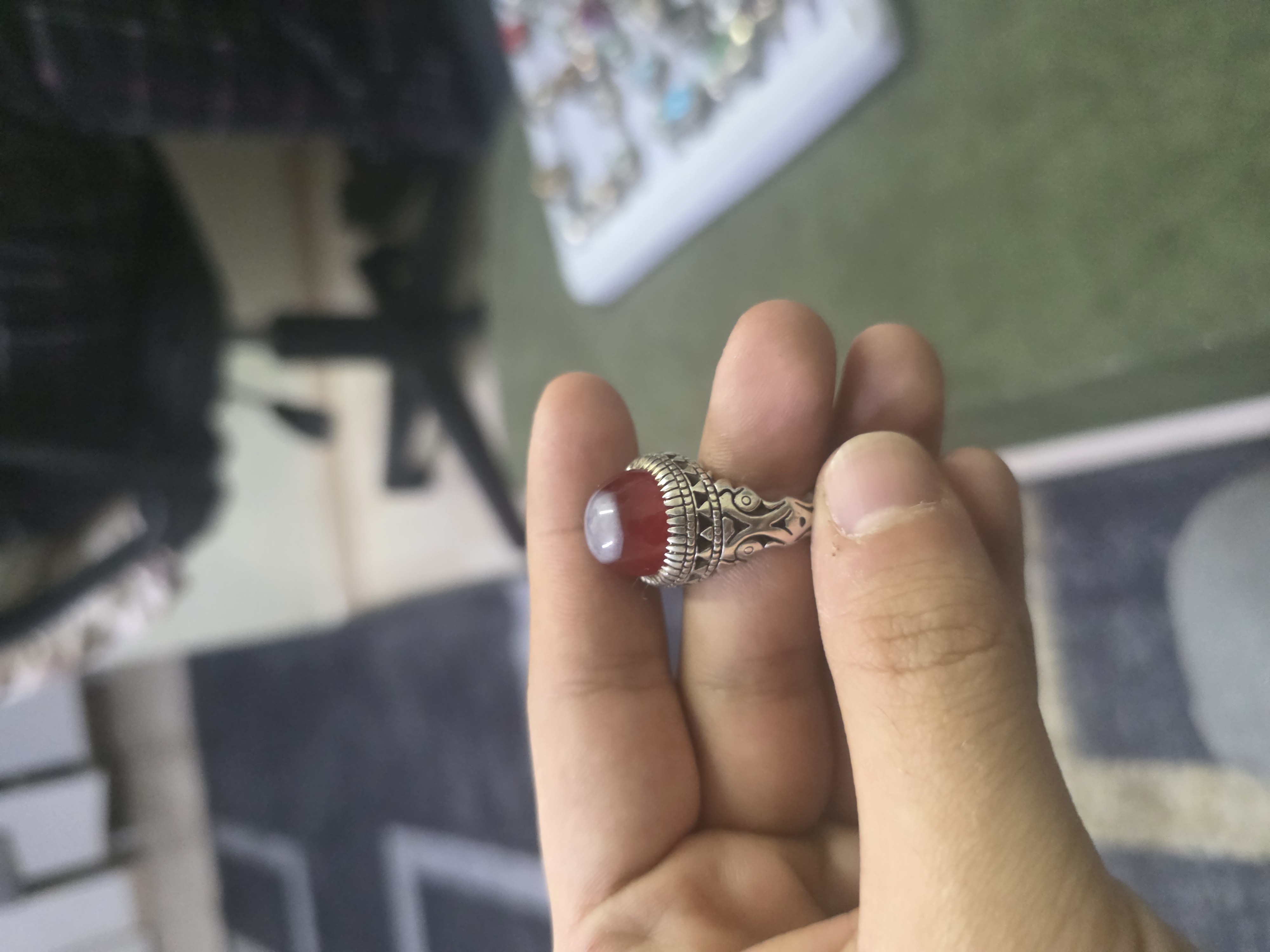 عقيق 