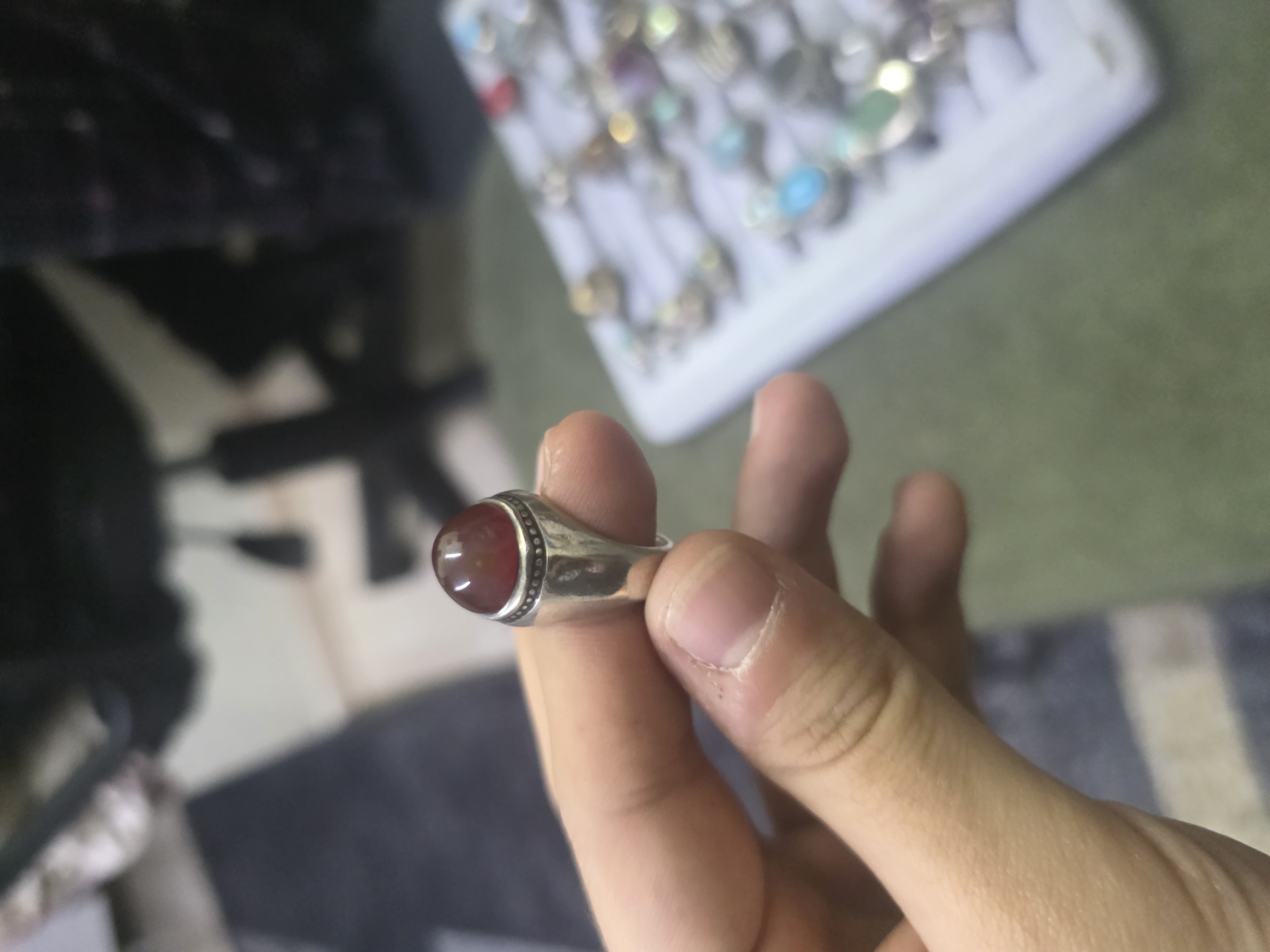 عقيق 